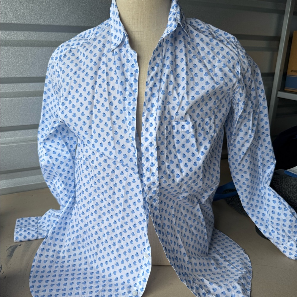 Frank & Eileen Blue Duck Pattern women’s Shirt